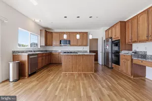 10105 Elgin Cir, Bowie, MD 20721 - Photo 12