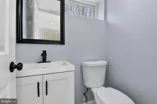 6019 Jamestown Rd, Hyattsville, MD 20782 - Photo 18