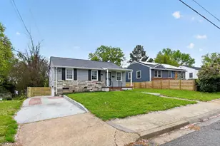 6019 Jamestown Rd, Hyattsville, MD 20782 - Photo 2