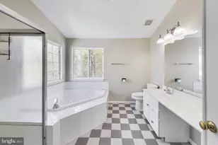 7905 Oxfarm Ct, Bowie, MD 20715 - Photo 24