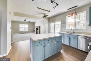 7905 Oxfarm Ct, Bowie, MD 20715 - Photo 12