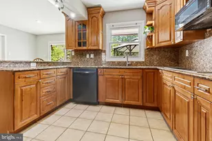 12229 Shadetree Ln, Laurel, MD 20708 - Photo 12