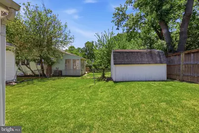 4906 41st Place, Hyattsville, MD 20781 - Photo 32