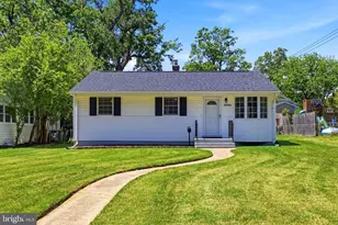4906 41st Pl, Hyattsville, MD 20781 - Photo 1