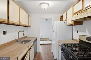 1732 Dutch Village Dr, Landover, MD 20785 - Photo 8