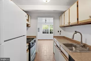 1732 Dutch Village Dr, Landover, MD 20785 - Photo 10