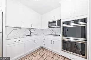 5806 Cheryl Ln, District Heights, MD 20747 - Photo 10