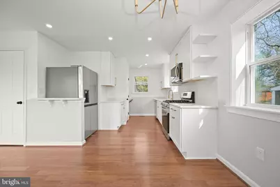 4100 Underwood Street, University Park, MD 20782 - Photo 16