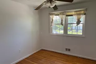 6208 Harley Ln, Temple Hills, MD 20748 - Photo 4
