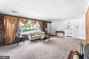 1112 Owens Rd, Oxon Hill, MD 20745 - Photo 6