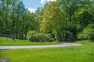 12908 Windbrook Dr, Clinton, MD 20735 - Photo 40