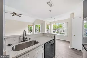 14053 Vista Dr, Laurel, MD 20707 - Photo 10