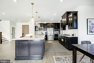 6547 Clubhouse Dr, Laurel, MD 20708 - Photo 26