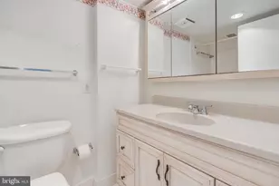 9200 Edwards Way, Hyattsville, MD 20783 - Photo 22