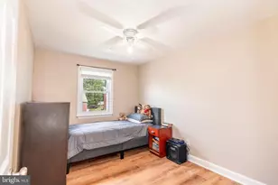 817 Berkshire Dr, Hyattsville, MD 20783 - Photo 16