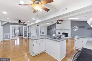 12801 Hadley Ln, Bowie, MD 20716 - Photo 12