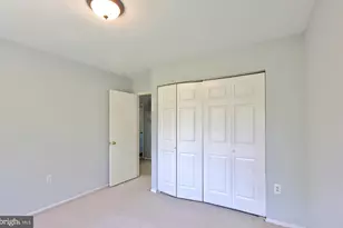 506 Peacock Dr, Landover, MD 20785 - Photo 18