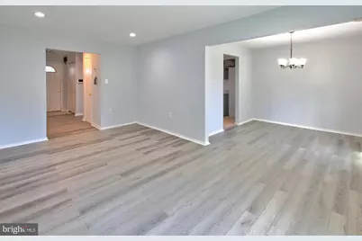 506 Peacock Drive, Landover, MD 20785 - Photo 8