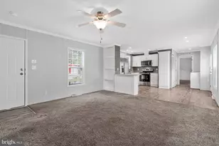 9500 Beech Park St, Capitol Heights, MD 20743 - Photo 6