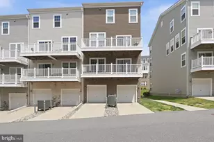 2739 Pinebrook Rd, Landover, MD 20785 - Photo 36