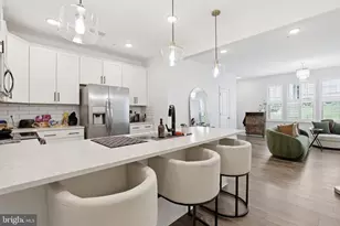 2739 Pinebrook Rd, Landover, MD 20785 - Photo 12