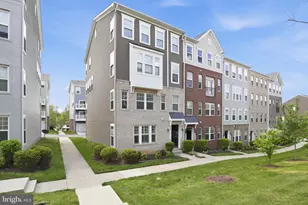 2739 Pinebrook Rd, Landover, MD 20785 - Photo 2