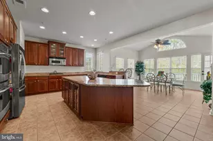 10916 Sir Paul Pl, Clinton, MD 20735 - Photo 26