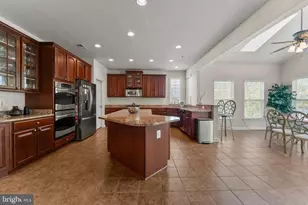 10916 Sir Paul Pl, Clinton, MD 20735 - Photo 28