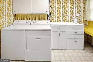 2313 Hanover Pl, Bowie, MD 20716 - Photo 22