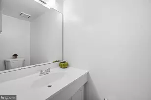 14927 Cherrywood Dr, Laurel, MD 20707 - Photo 12