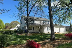 2903 Twisting Ln, Bowie, MD 20715 - Photo 4
