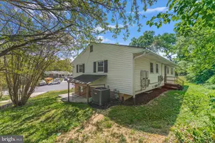 13102 Wellford Dr, Beltsville, MD 20705 - Photo 38