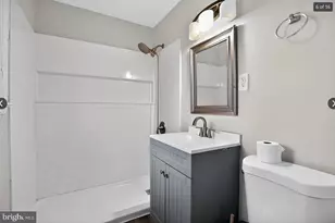 8512 Rose Marie Dr, Fort Washington, MD 20744 - Photo 6