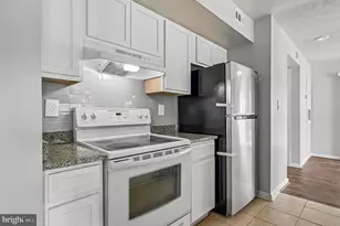13424 Lord Dunbore Pl, Upper Marlboro, MD 20772 - Photo 10