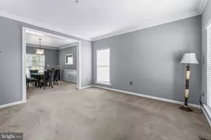 12206 Hillantrae Dr, Clinton, MD 20735 - Photo 4