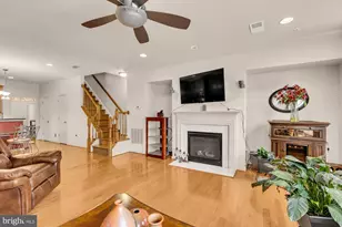 5205 Maries Retreat Dr, Bowie, MD 20720 - Photo 18