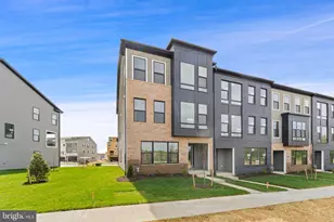 119 Smt Pt Blvd, Bowie, MD 20716 - Photo 2