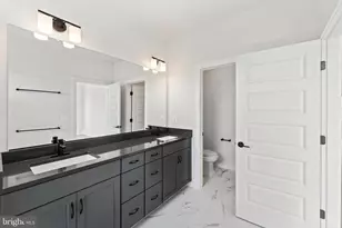 119 Smt Pt Blvd, Bowie, MD 20716 - Photo 18
