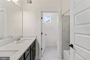 119 Smt Pt Blvd, Bowie, MD 20716 - Photo 24