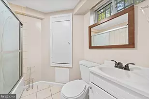 6714 Stockton Ln, Hyattsville, MD 20784 - Photo 12