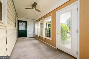 905 Placid Ct, Bowie, MD 20716 - Photo 4