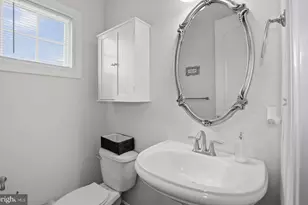 12807 Dominics Bequest Ct, Bowie, MD 20720 - Photo 8