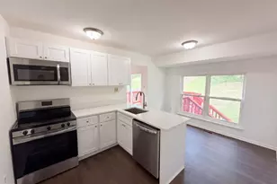 12708 Lampton Ln, Fort Washington, MD 20744 - Photo 2