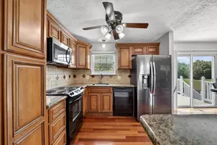 1404 Robert Lewis Ave, Upper Marlboro, MD 20774 - Photo 2