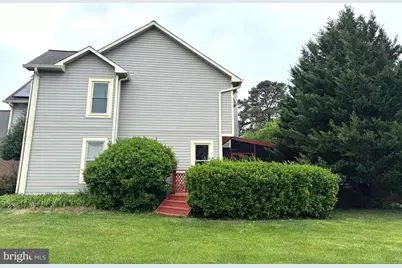 9348 Creekview Drive, Laurel, MD 20708 - Photo 12