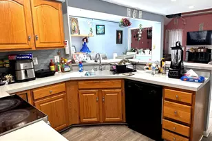 9348 Creekview Dr, Laurel, MD 20708 - Photo 26