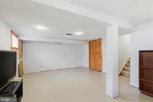 1209 Shady Glen Dr, District Heights, MD 20747 - Photo 10