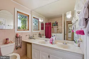 1209 Shady Glen Dr, District Heights, MD 20747 - Photo 26