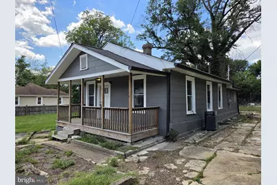 208 68th Place, Capitol Heights, MD 20743 - Photo 2