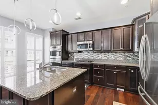 703 Quayside Ct, Oxon Hill, MD 20745 - Photo 14